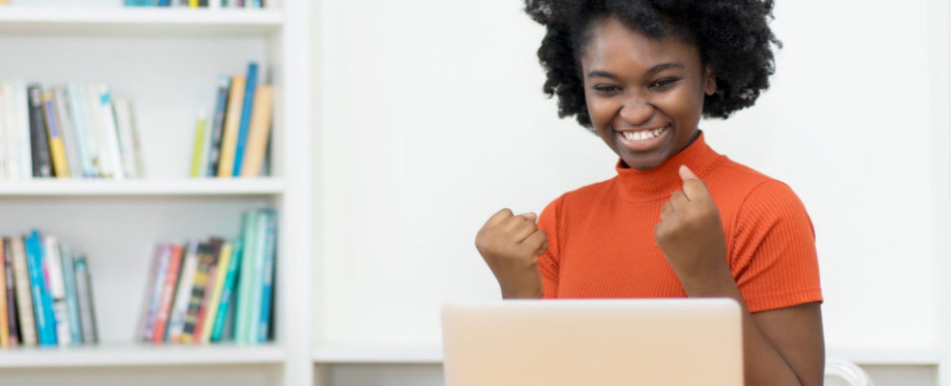 3 Reasons Why A Student Loan Is Worth It Featured Image